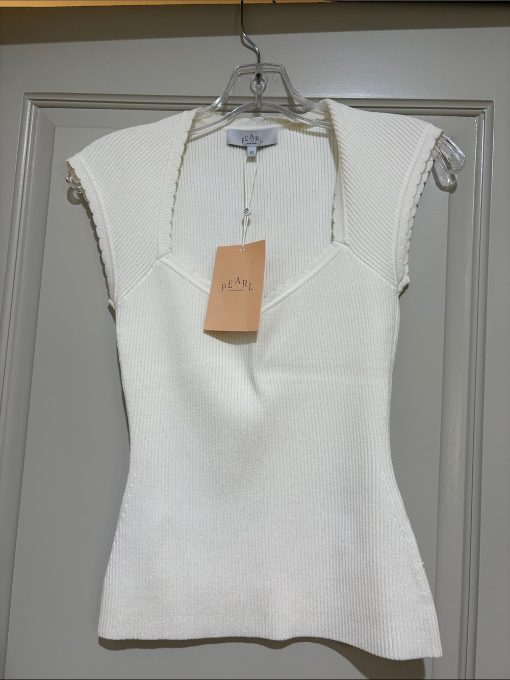 Pearl Cream Ribbed V-Neck Tank with Cap Sleeves